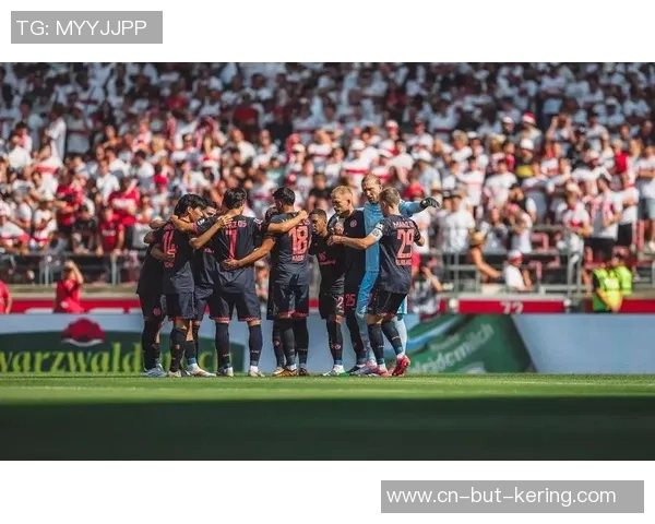 奥格斯堡主场迎战美因茨双方争夺三分的精彩对决分析